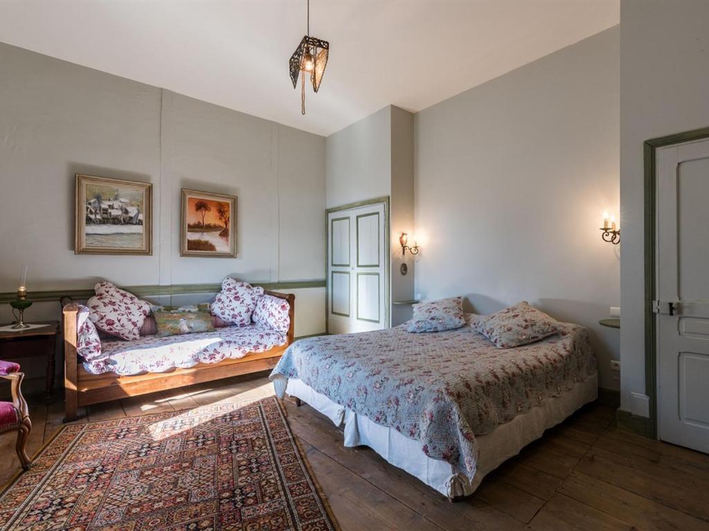 Chateau Des Marcilly Talaru Chalmazel-Jeansagniere Habitación foto